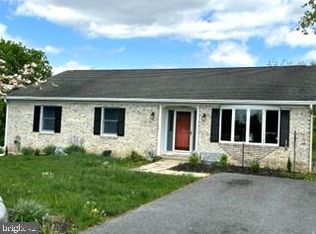 13505 Kretsinger Rd, Smithsburg, MD 21783