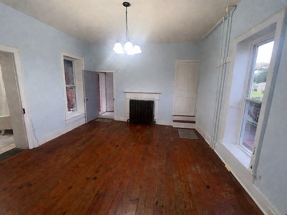5th image of 333 Junction Rd #2