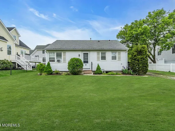 9 Monmouth Place, Monmouth Beach, NJ 07750
