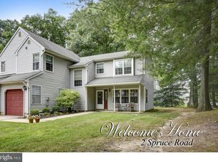 2 Spruce Rd, East Windsor, NJ 08520