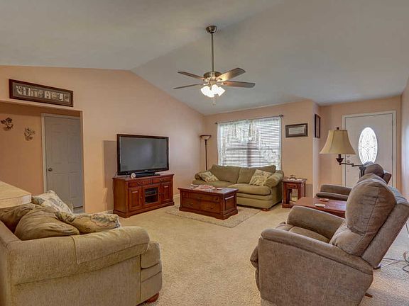3rd image of 12532 Rolling Meadows Dr