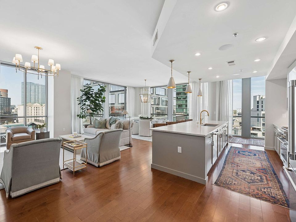 1st image of 900 20th Ave S APT 701