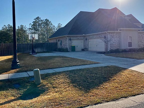 2nd image of 3416 Oakleigh Cir