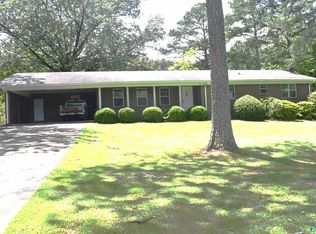 1536 Hooks Lake Rd, Gadsden, AL 35901