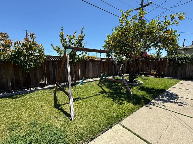 5376 Selma Ave — Photo 28