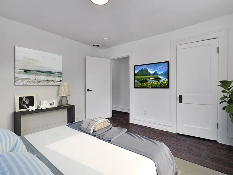 808 Vine St #3 — Photo 1