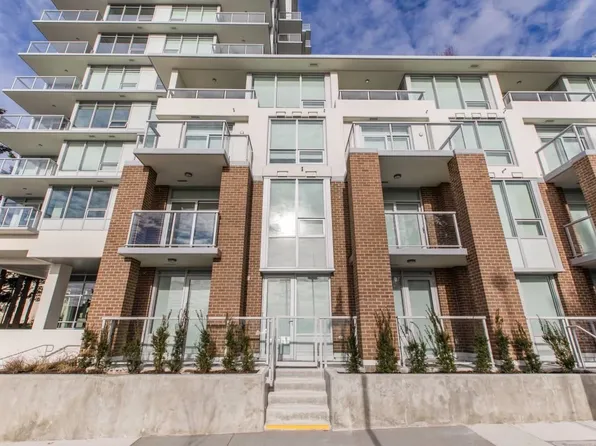 15165 Thrift Ave #311, White Rock, BC V4B 2K8