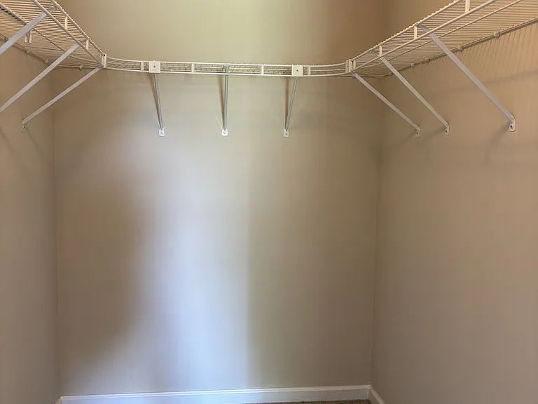 136 Hunt Hollow Dr — Photo 7
