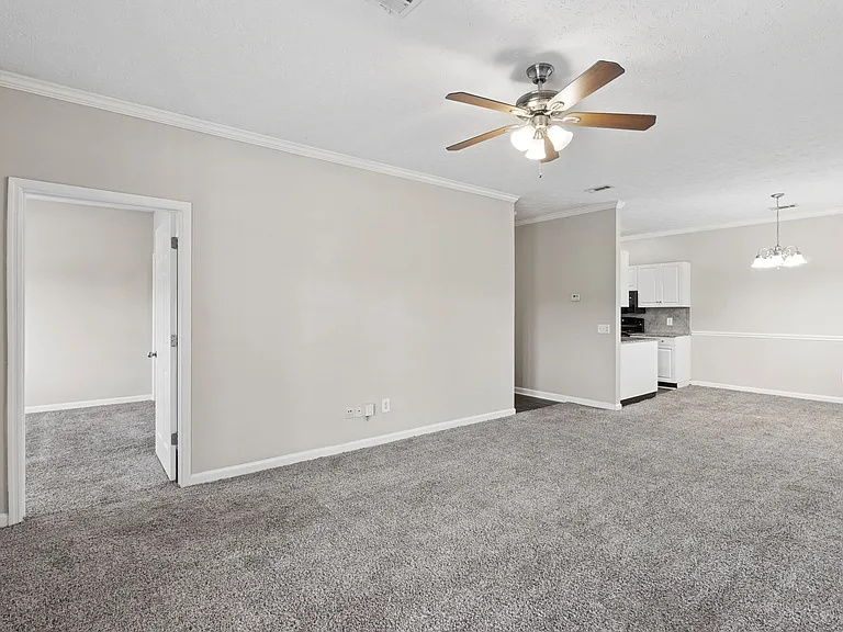 Steeple Crest Apartment Homes — Photo 6