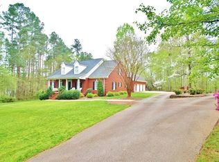 1047 Hidden Lakes Trl, Jefferson, GA 30549