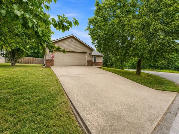 7 Blythe Cir, Bella Vista, AR 72714