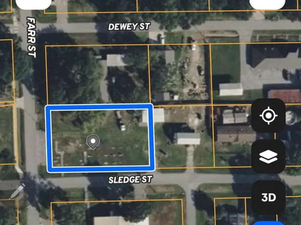 1504 Farr St, Waller, TX 77484