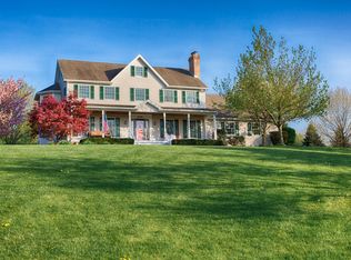 449 Danielle Dr, Nazareth, PA 18064