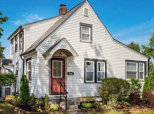 211 Brown St, Baltimore, OH 43105