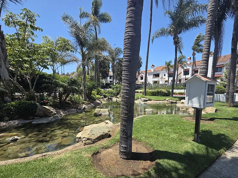 7492 Seabluff Dr #107 — Photo 43