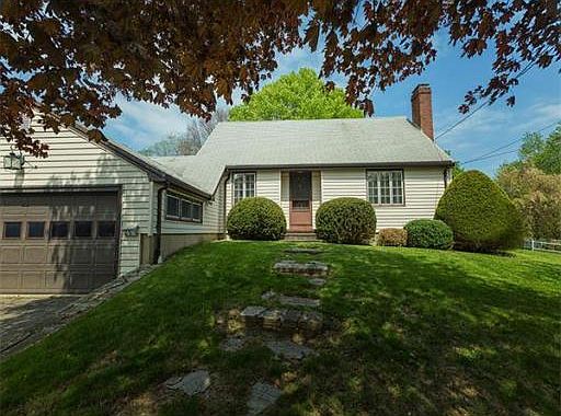 1st image of 25 Farley Ave