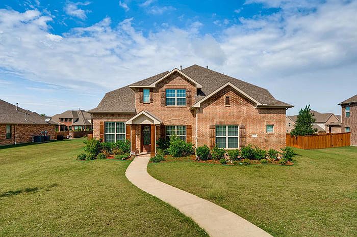 1st image of 369 Ash Brook Ln