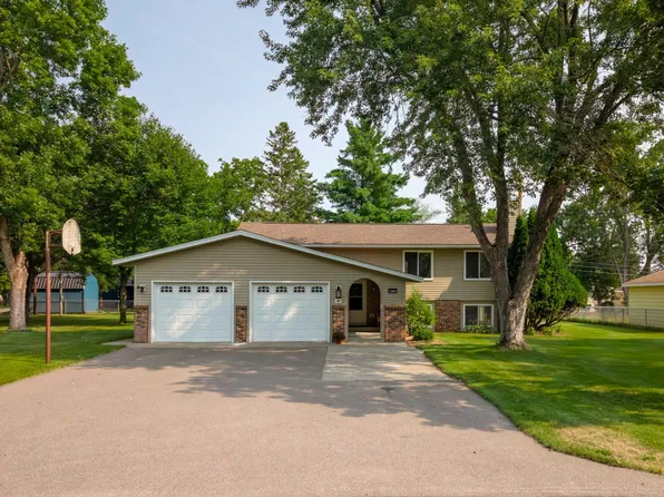 1309 19th St S, Saint Cloud, MN 56301