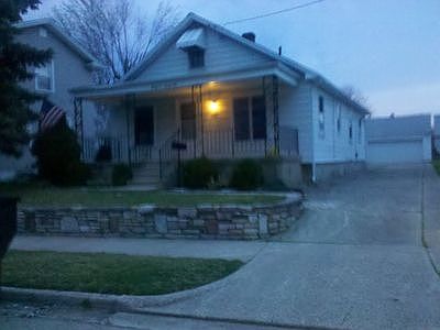 1st image of 3629 Woodbine Ave