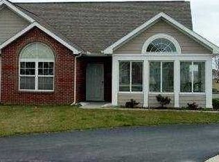 7727 Greenville Xing #7727, Waterville, OH 43566
