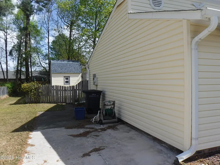 624 Shadowridge Rd — Photo 15