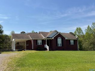 1276 New Friendship Rd, Union Grove, AL 35175