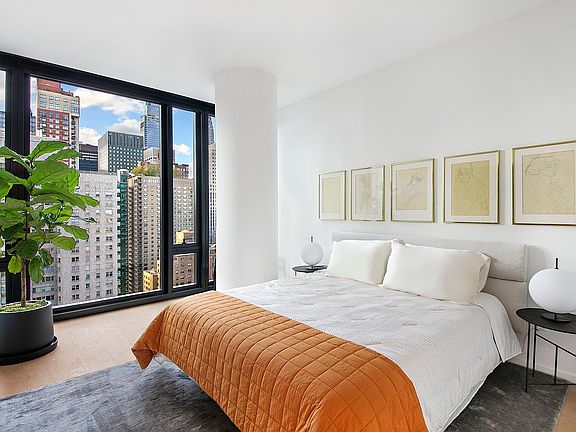 5th image of 695 1st Ave #33G