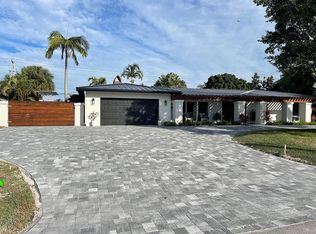196 River Dr, Tequesta, FL 33469