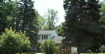 1st image of 14 Tanglewood Dr
