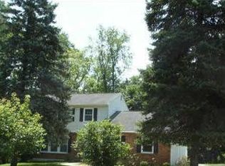 14 Tanglewood Dr, Staten Island, NY 10308