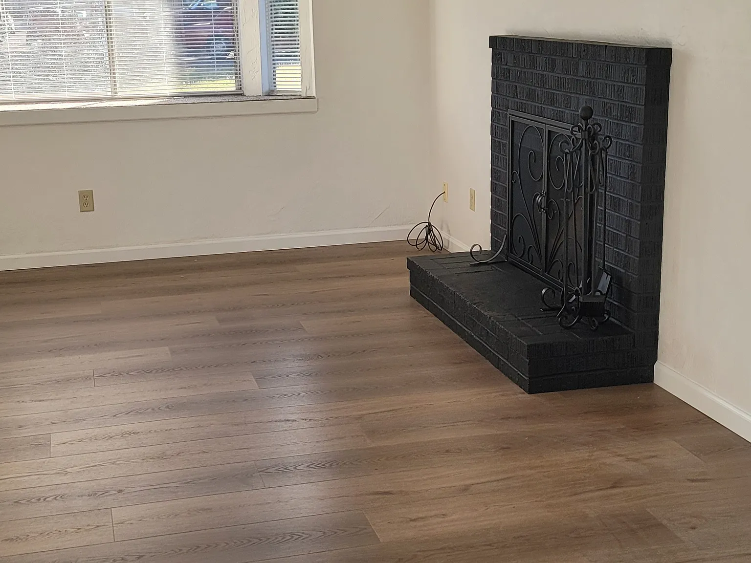 2 bed, 1.5 bath, 1100 sqft, $1,800 — Photo 4