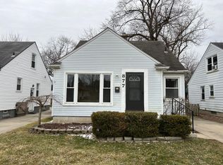 877 Princeton Rd, Berkley, MI 48072