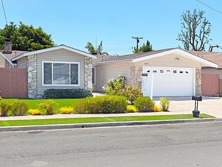6371 Printwood Way — Photo 2