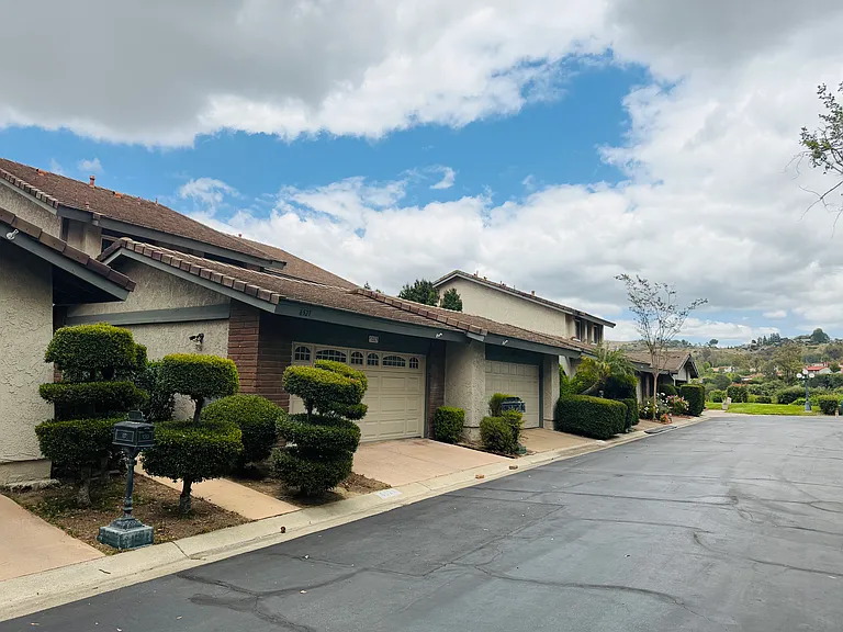 6541 E Paseo Goya — Photo 3