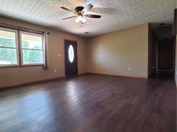 3rd image of 1261 Dusty Ln