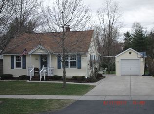 1395 Elm St, Alden, NY 14004