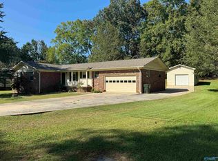 1010 Hood Ave, Scottsboro, AL 35769