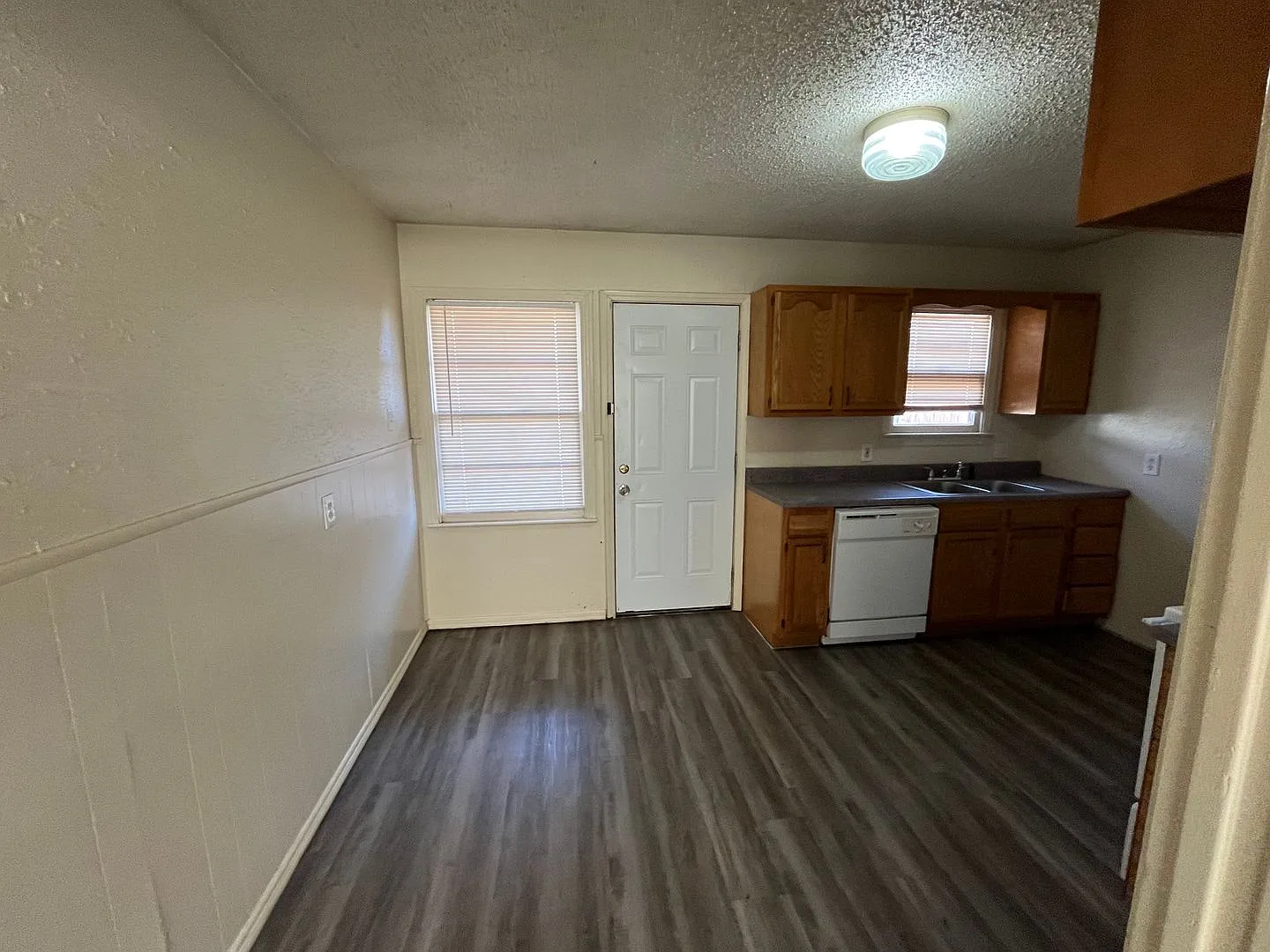 Central Lubbock - Available now — Photo 3