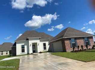 111 Grimmon Rd, Youngsville, LA 70592
