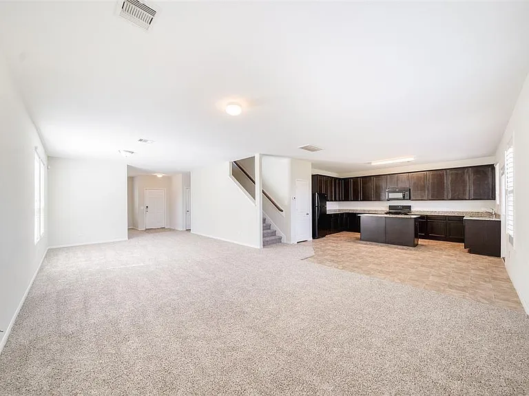 15810 Mountain Willow Way — Photo 4
