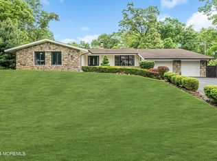 35 Acorn Pl, Colts Neck, NJ 07722