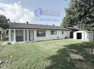 5310 Canterway Dr, Houston, TX 77048