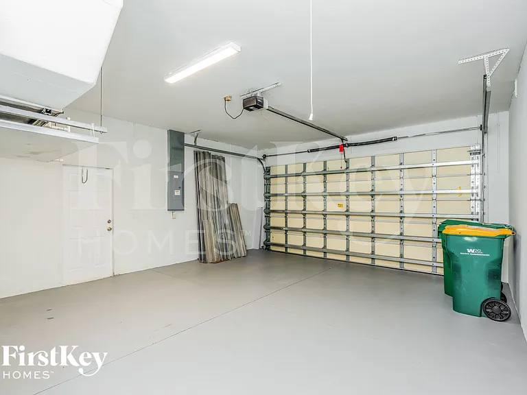 2081 Nuremberg Blvd — Photo 17