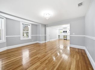 29 Hanson St #1, Somerville, MA 02143