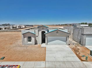 15341 Idea Ln, El Paso, TX 79938