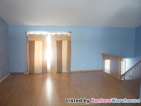 4th image of 1658 10th Ave SE