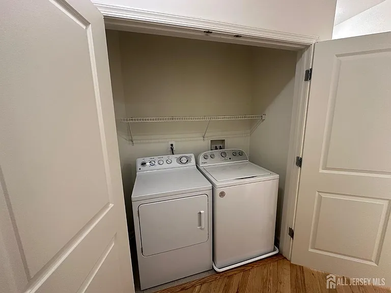 50 Roosevelt Ave #4305 — Photo 14