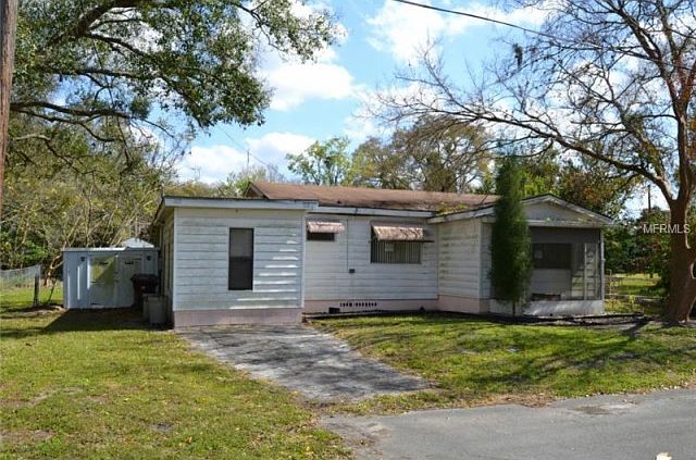 1st image of 703 NE 10th Ave