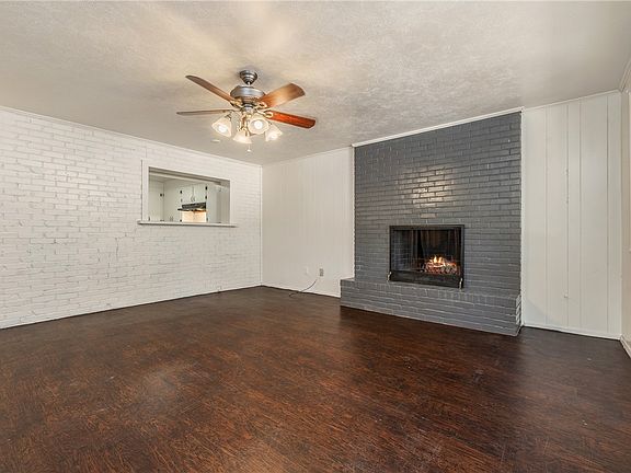 5th image of 703 Lee Ave
