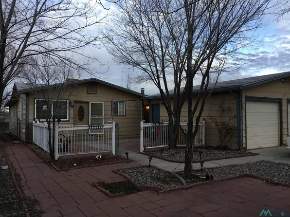 313 Canyon De Chelly Ln, Gallup, NM 87301